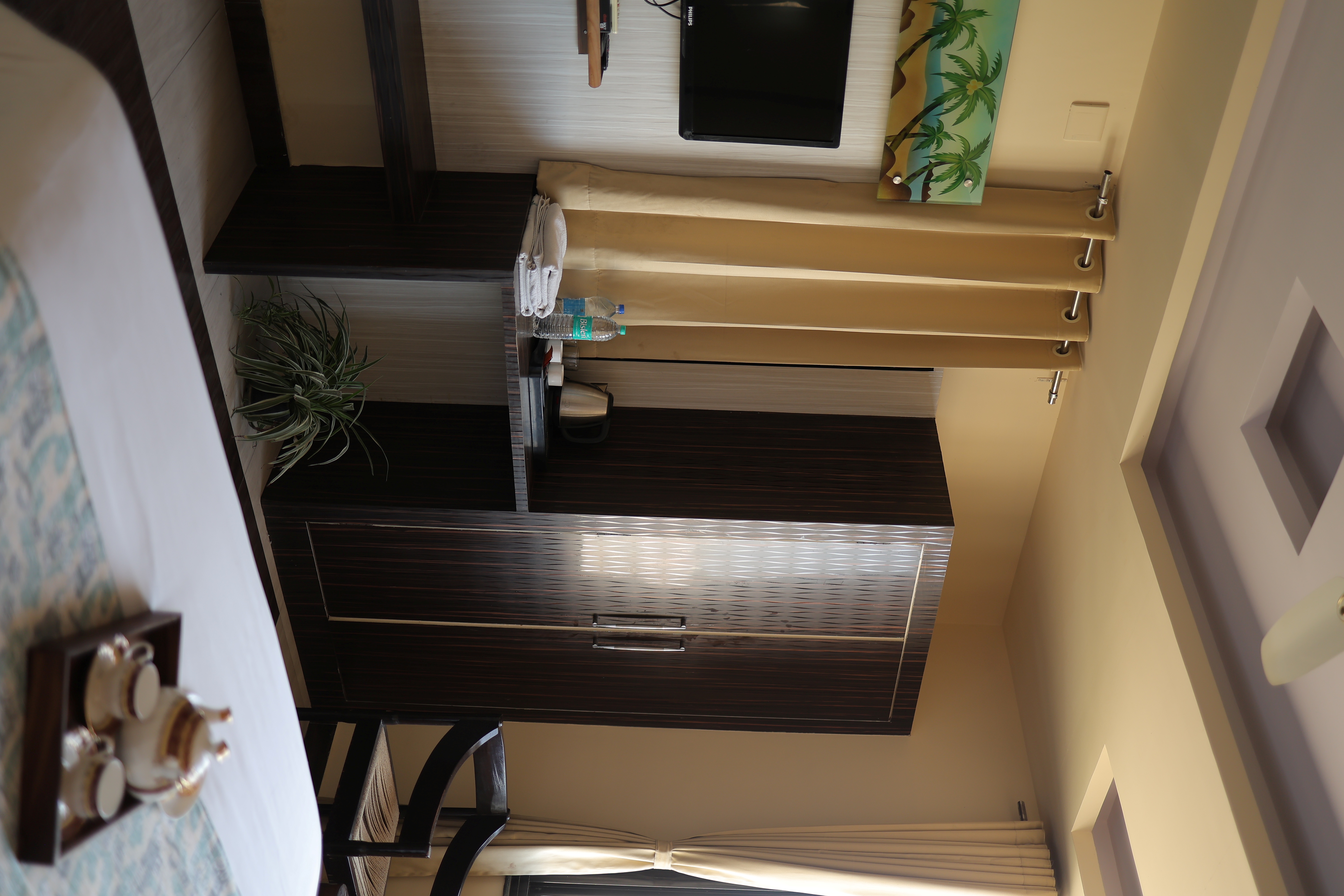 Deluxe room amenities